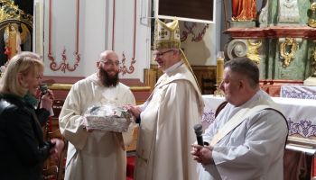 2022-03-28-liturgia-slowa-z-biskupem-markiem-w-ramach-katechez-drogi-neokatechumenalnej